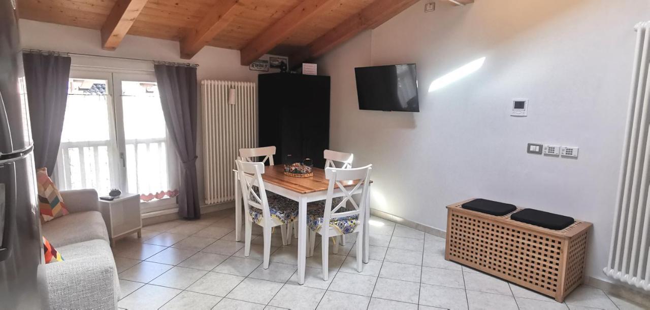 Appartamento En Mez Al Paes Dimaro Εξωτερικό φωτογραφία